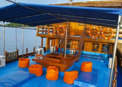 Sun Deck, Sunshine Liveaboard
